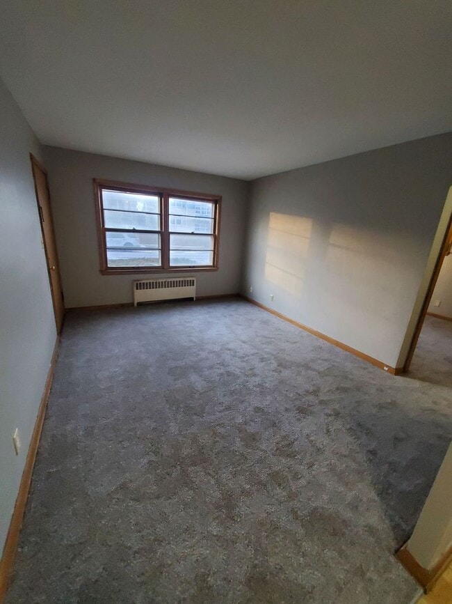 3130 S 48th St Unit 1, Milwaukee, WI 53219