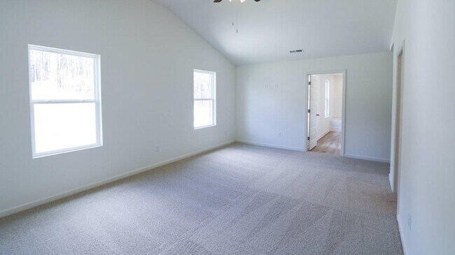 1601 Beverly Ln, Hahira, GA 31632 - photo 4