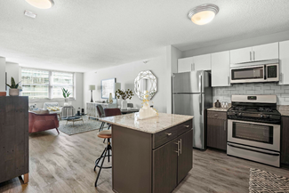 600 W Randolph St, Chicago, IL 60661