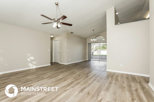 3007 E Beaumont Ln, Eustis, FL 32726 - photo 4