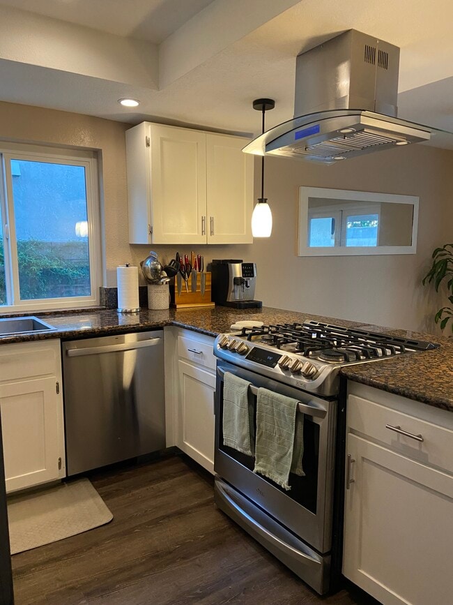 15165 Paige Ave, Moreno Valley, CA 92551 - photo 5