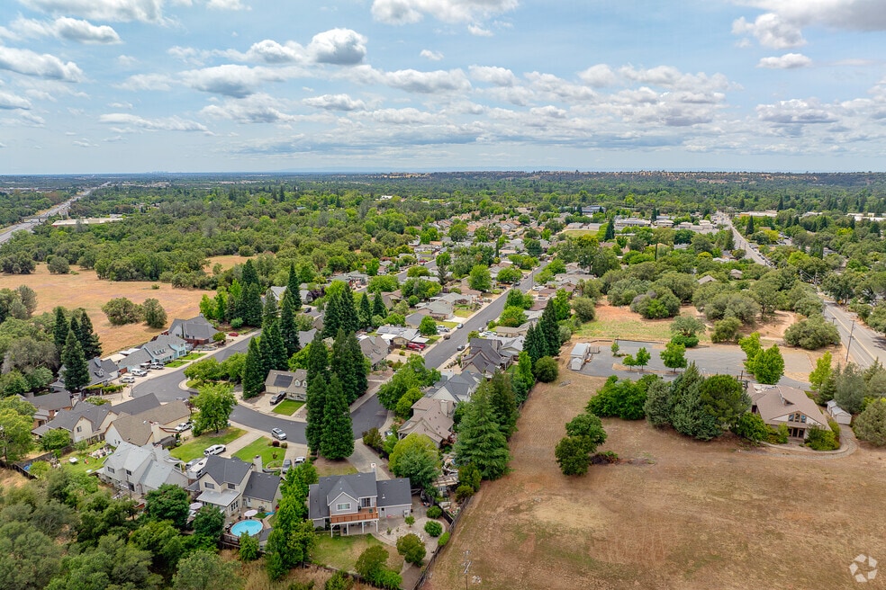Neighborhood_Loomis_v1_10182023
