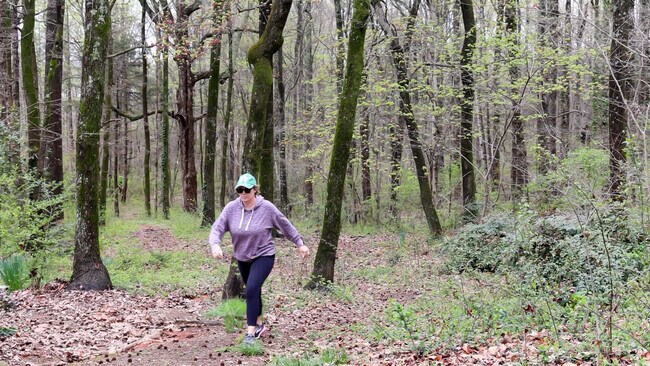 Alexandriana Park, in Henderson Circle has a small trail.