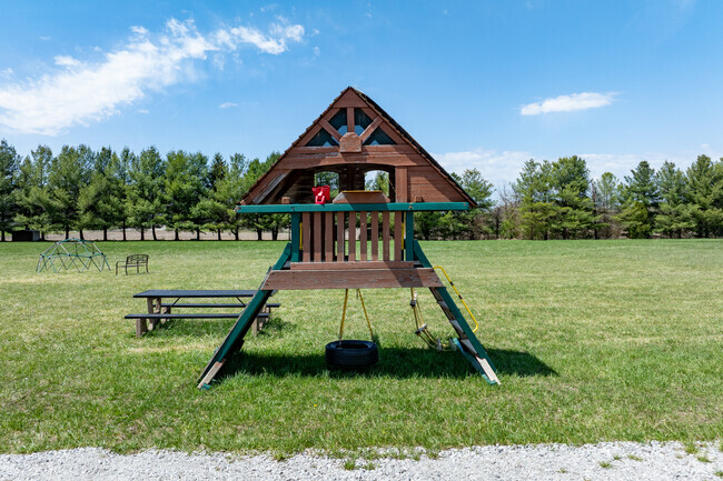Hebron Christian Academy
Private Pre-K, Elementary, Middle & High School tot playground.