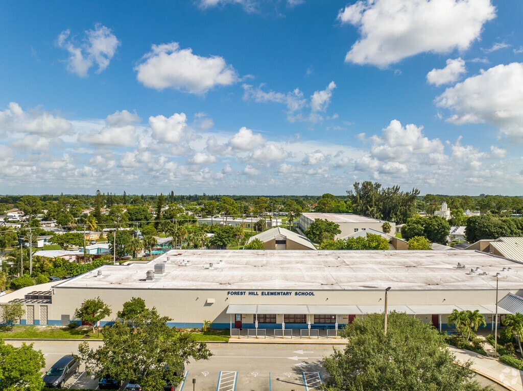 Front view of Forest Hill Elementary School in Forest Hill Village.