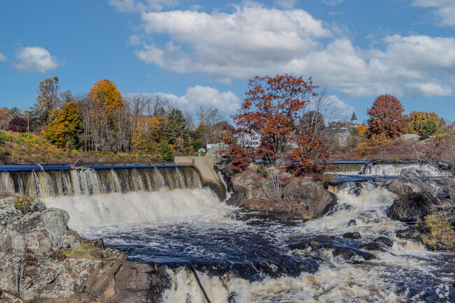 Waterfalls in Putnam, Connecticut