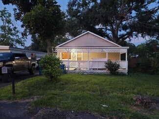 1108 S Crocker St, Sulphur, LA 70663