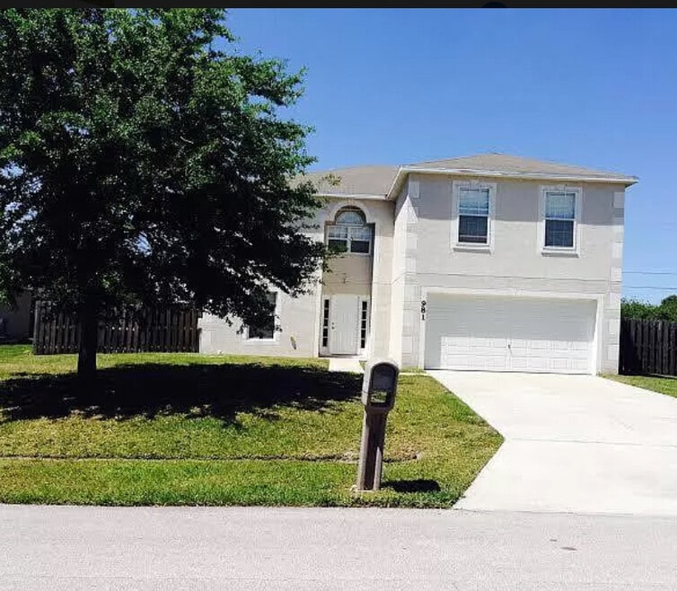 981 SW Mcelroy Ave, Port Saint Lucie, FL 34953 - photo 1