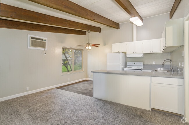 Joshua Tree Apartments, Chico, CA 95973 - photo 4