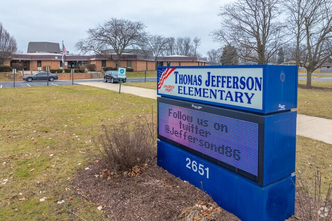 Thomas Jefferson Elementary School offers plenty of fun after school activities.