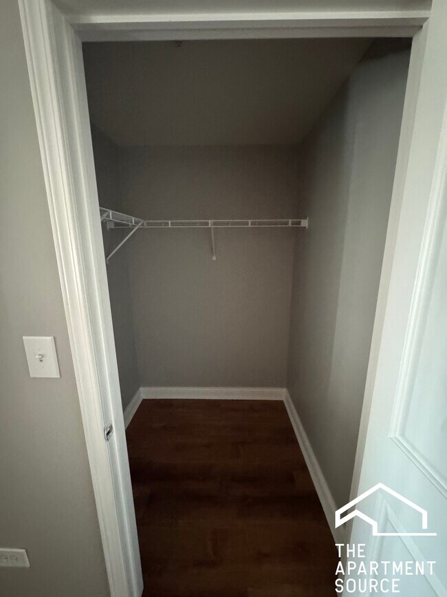 3400 N Old Arlington Heights Rd unit 203, Arlington Heights, IL 60004 - photo 7