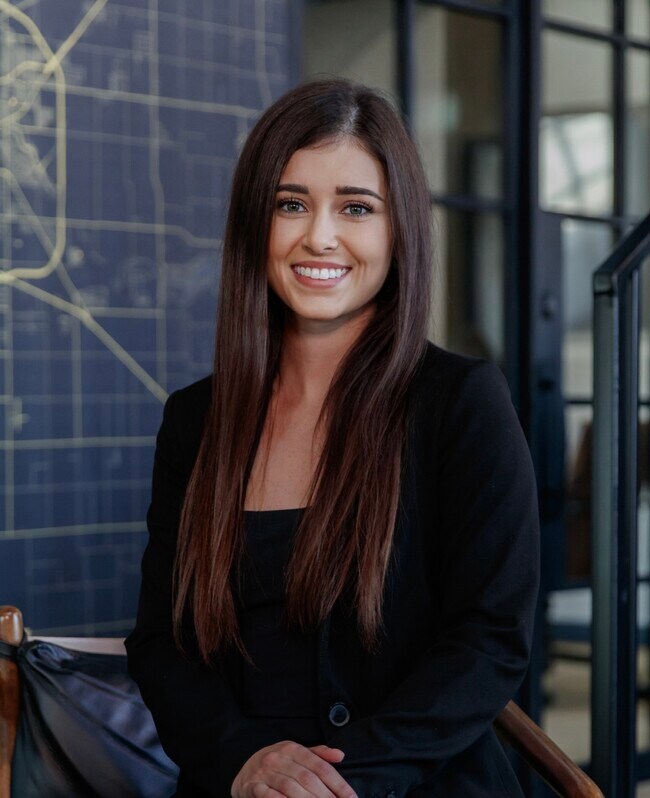 Agent Photo