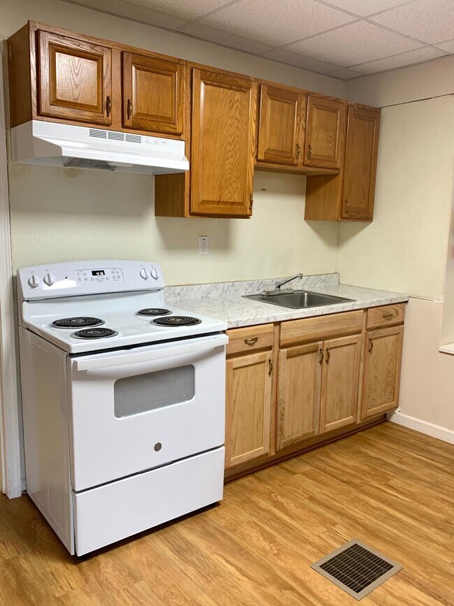 207 N 1st St Unit A, Lehighton, PA 18235