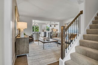 2139 S Autumn Chase Dr, Mechanicsburg, PA 17055