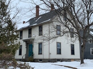 73 Second St Unit 1, Hallowell, ME 04347