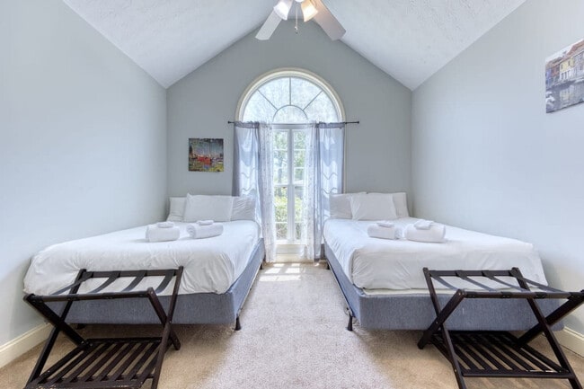 4235 King Arthur Place unit ID1043511P, Columbus, GA 31907 - photo 7