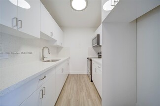 5501 NW 7th St Unit E314, Miami, FL 33126