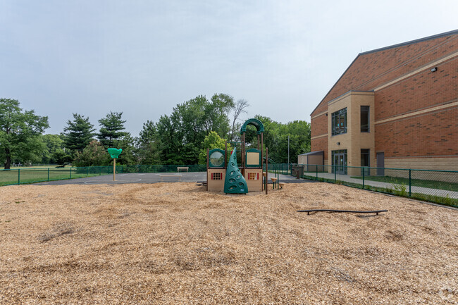 Linden Elementary School is a public school in Hamilton.
