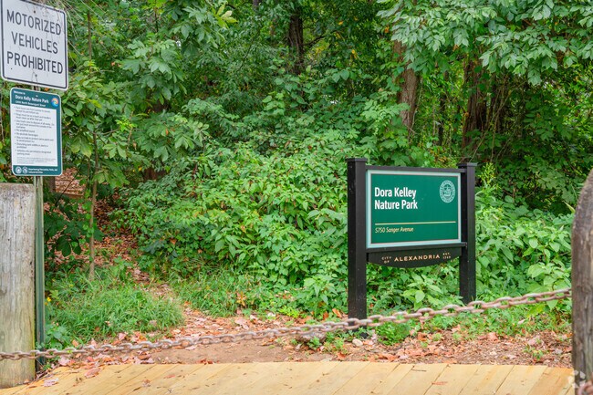Dora Kelley Nature Park offers a peaceful getaway in Lincolnia Hills.