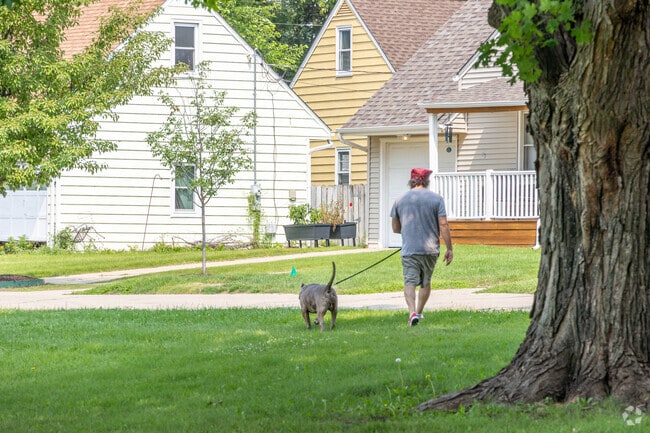 Rolling Green area residents can swing by 25th Street Park for a dog walk or a picnic.