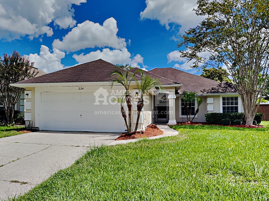 224 N Lake Cunningham Ave, Saint Johns, FL 32259 - photo 1