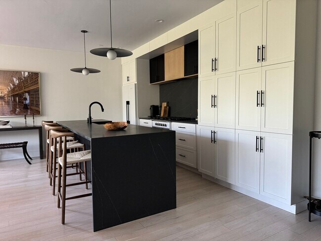 264 Maverick St unit 5, Boston, MA 02128 - photo 5