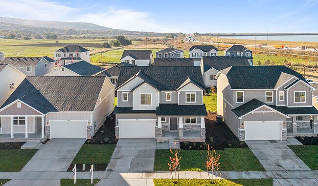 233 W 800 S, Willard, UT 84340 - photo 5