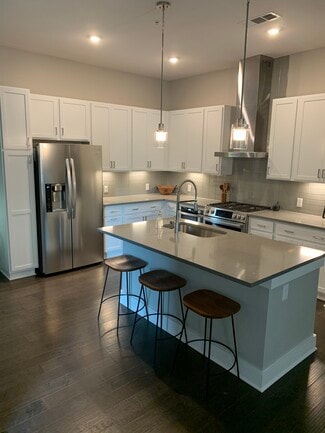 4325 Jackson Ave Unit 2102, Austin, TX 78731
