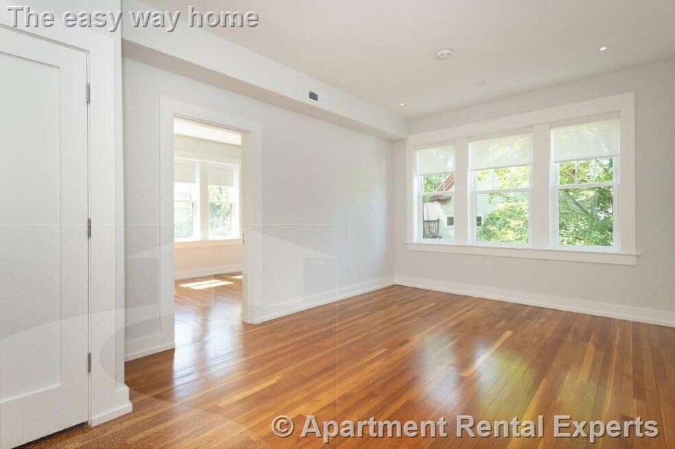 16 Forest St unit 22, Cambridge, MA 02140 - photo 1