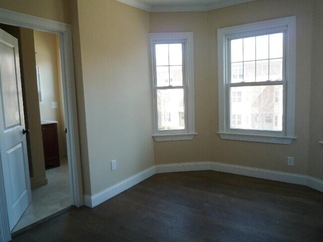 2971 Washington St unit 1, Roxbury, MA 02119 - photo 2