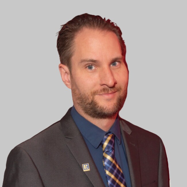 Agent Photo