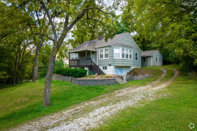 Nestled amidst the green, bungalow homes in Collinsville are a sight to behold.