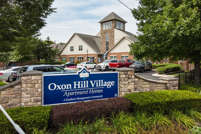 Oxon Hill Village Apartments offers too many amenities to list in Glassmanor.