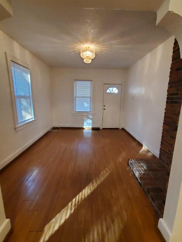 8414 Midland Blvd, Saint Louis, MO 63114 - photo 4