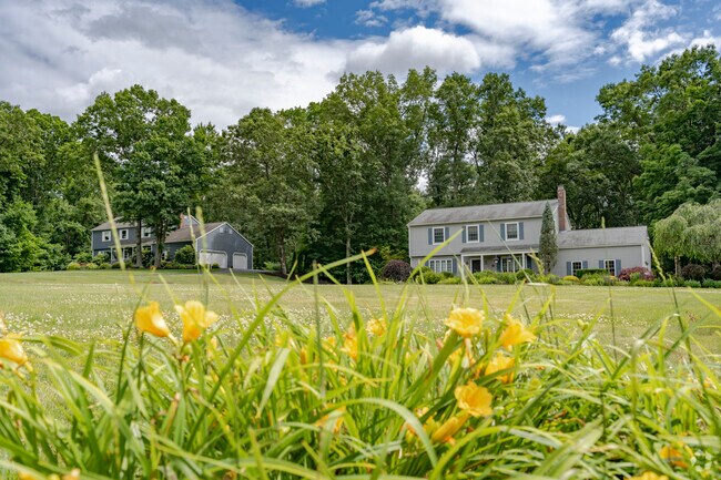 Homes in Oxford typically have moderate sized property with various levels of landscaping.