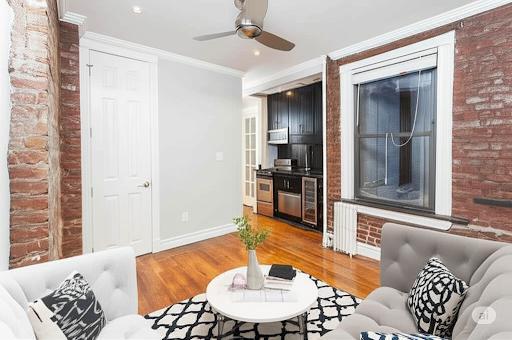 410 E 13th St unit 5C, New York, NY 10009 - photo 1