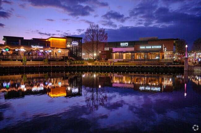 RIO Lakefront in Gaithersburg is a short drive away for Travilah residents.