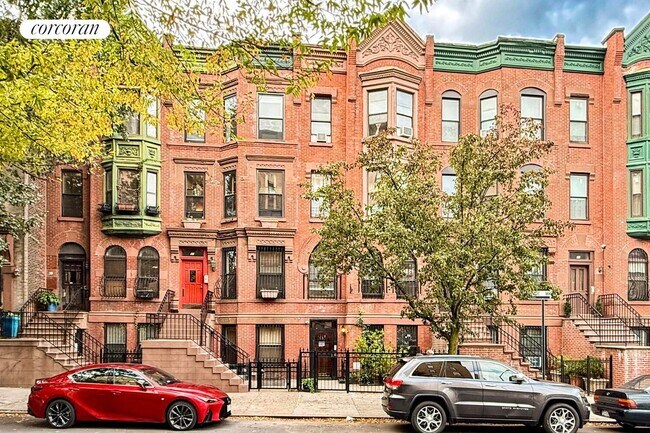 33 Bradhurst Ave, New York, NY 10030 - photo 6