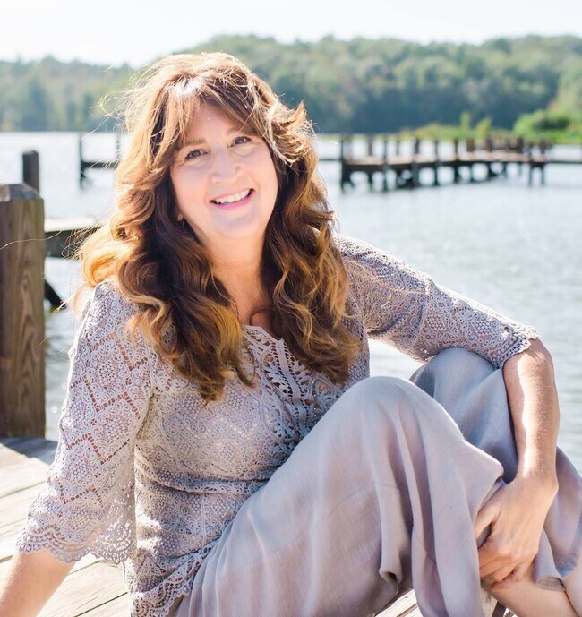 Michelle Strott