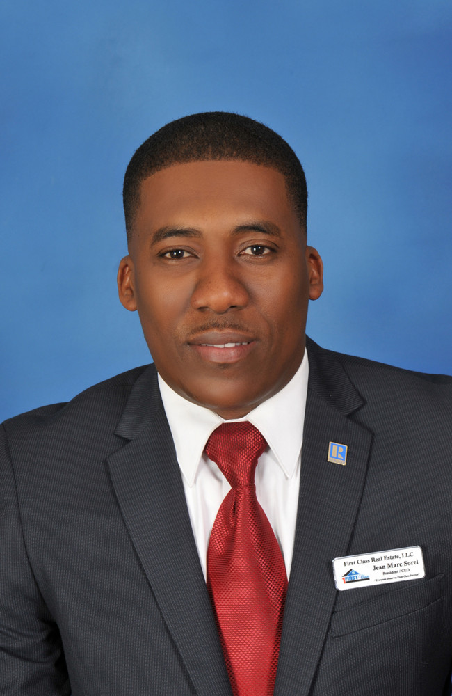 Agent Photo