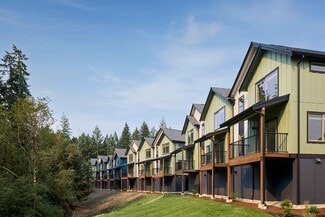 17701 135th Avenue Ct E, Puyallup, WA 98374