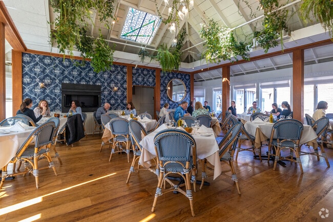 Tuscarora Mill is a high-end new american fare served in refined dining room in Leesburg, Va.