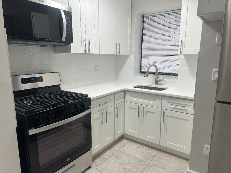 67 Brinkerhoff St unit 1E, Jersey City, NJ 07304 - photo 1