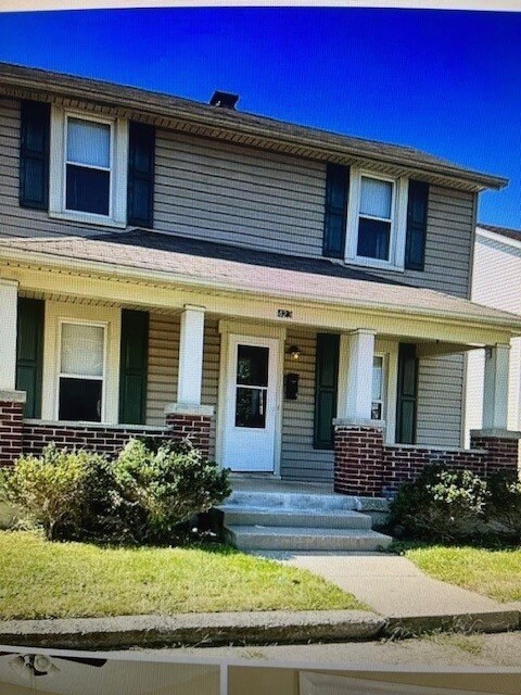 423 S 2nd St, Tipp City, OH 45371