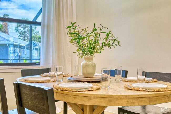 2215 Amnesty Dr unit ID1346492P, North Port, FL 34288 - photo 3