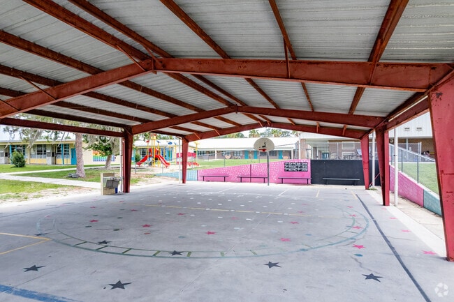 Leesburg’s Beverly Shores Elementary School's covered basketball courts in Lake County.