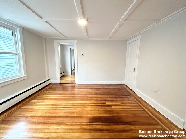 15 Saratoga St unit 2, Boston, MA 02128 - photo 3