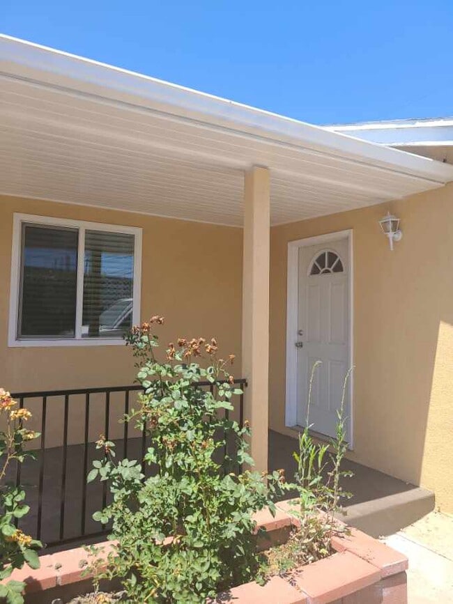 1531 W 71st St, Los Angeles, CA 90047