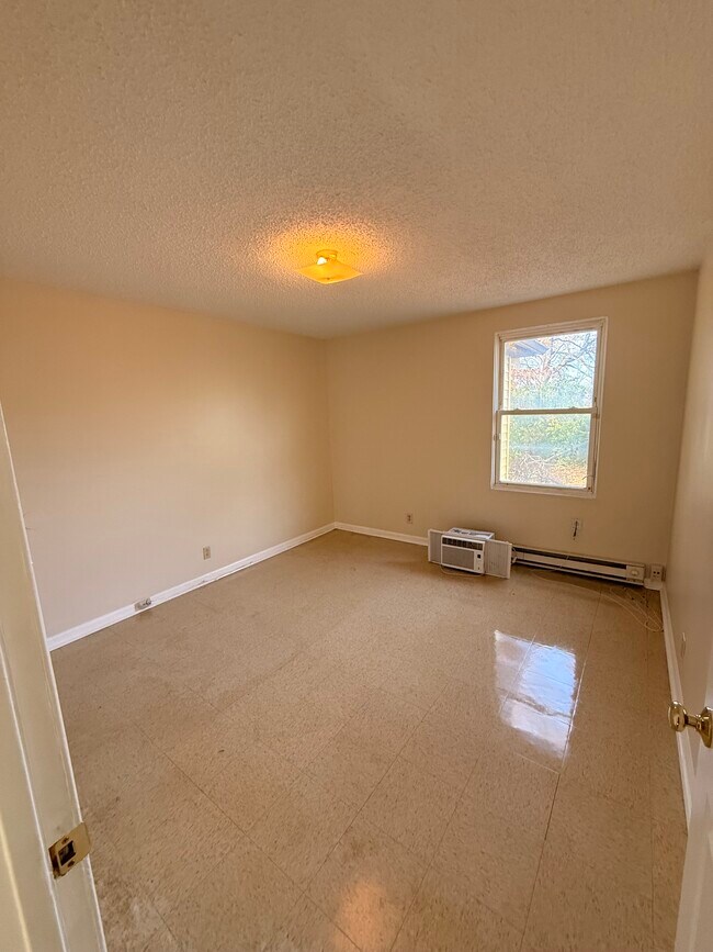 4114 Hunting Dr, Hermitage, TN 37076 - photo 7