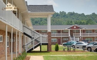 2011 Signal Dr, Johnson City, TN 37604
